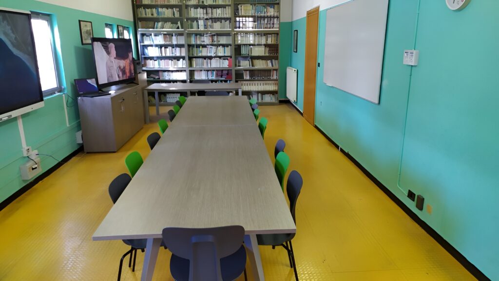Segreteria-e-aula-insegnanti (1)